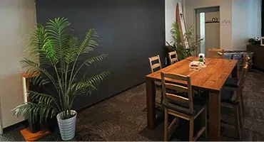 DAIBACROSS ラウンジ